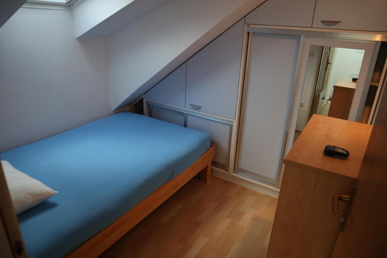 Apartments Iva Und Franka أوميس المظهر الخارجي الصورة